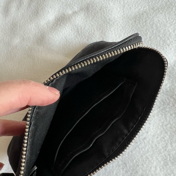 Coach black hand wallet - Picture 7 of 7